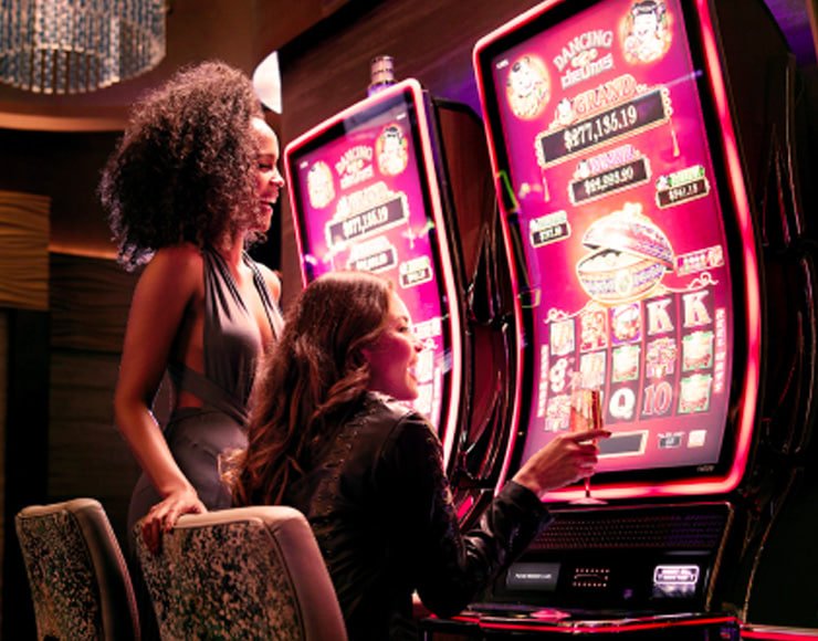Antarmuka meja Bandar Poker di aplikasi ok judi dengan penampilan kartu real-time